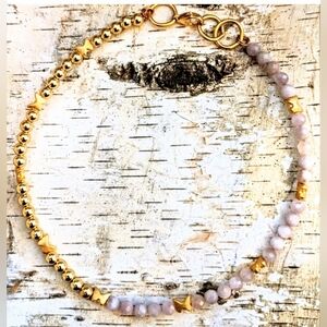 Natural Pink Kunzite  In Half And Half Design Beaded Necklace Choker